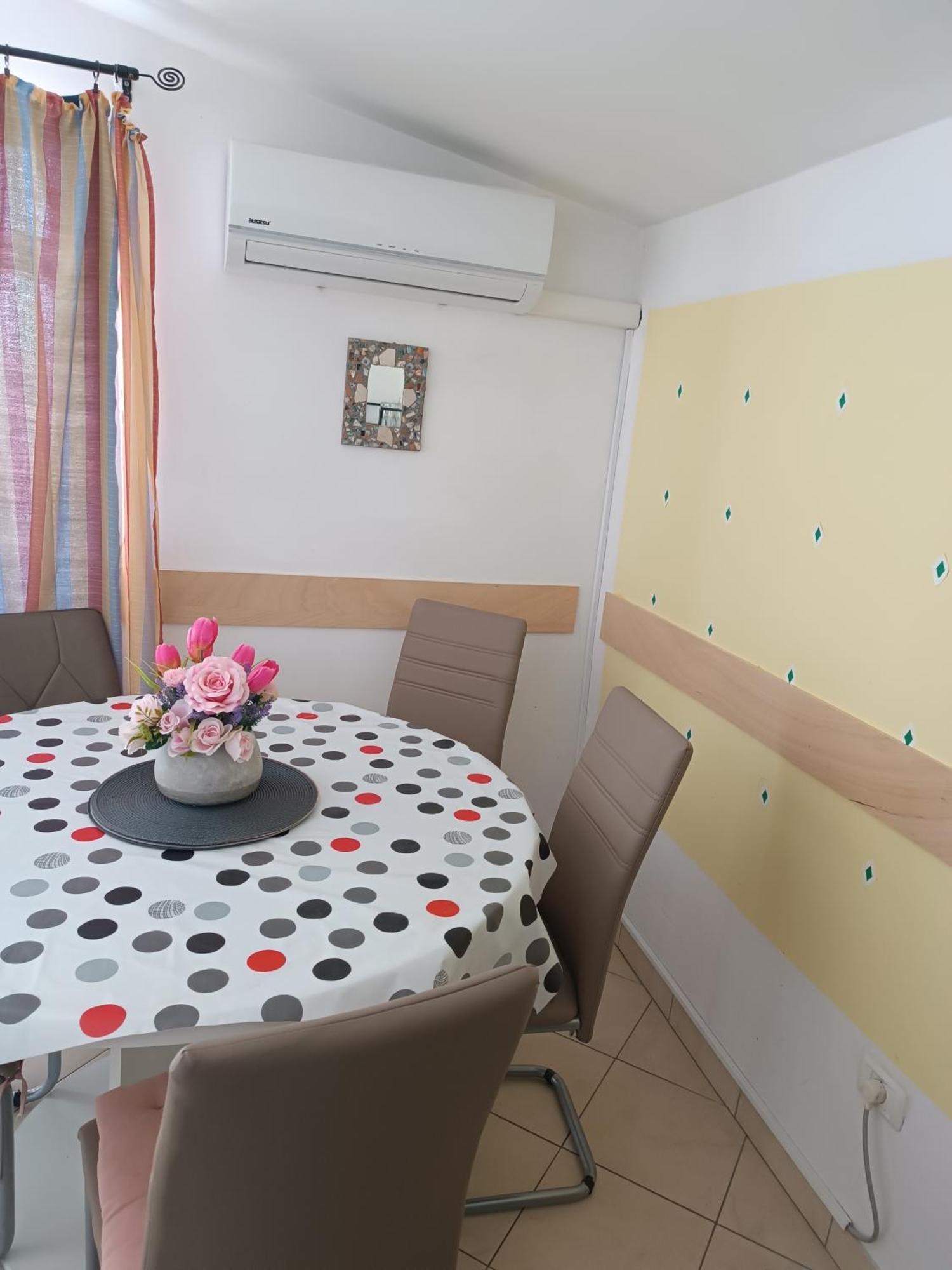 Ferienwohnung Tramontana Lucija Exterior foto